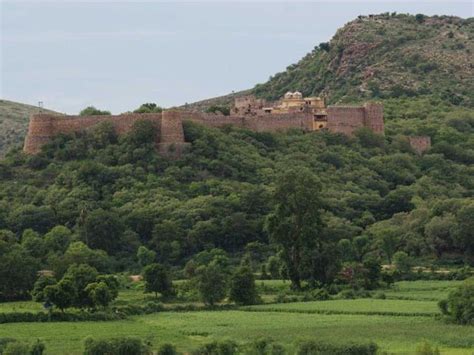 Indiantryst :: your unforgettable date with india