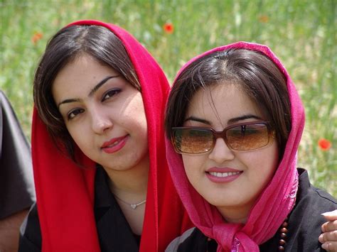 Pakistani Local 的图像结果