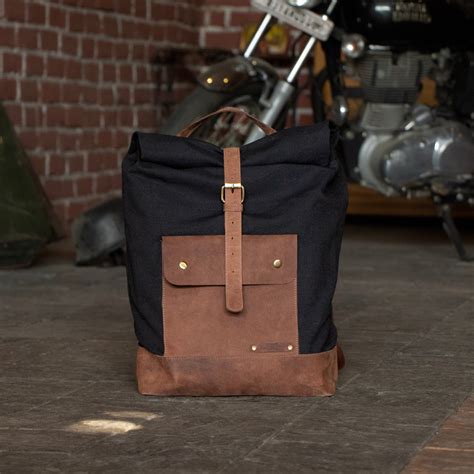 The Leather Backpack (Ranger) - Black/Brown – GlidingGear Company