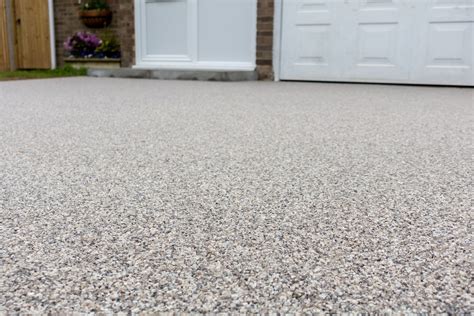 Block paving vs resin driveways - pros and cons of each