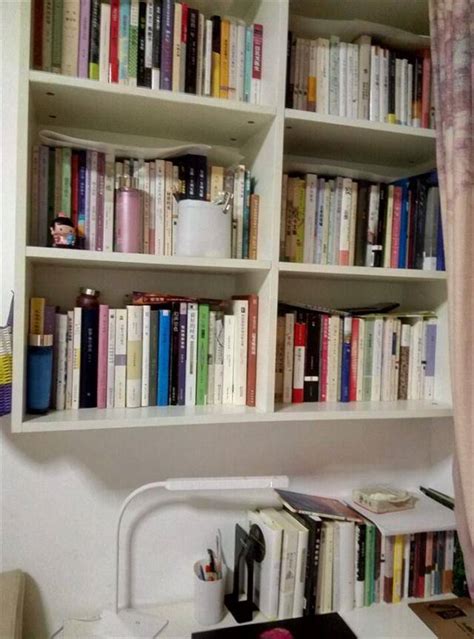 我家的书柜，十几年积累的书籍-她理财网