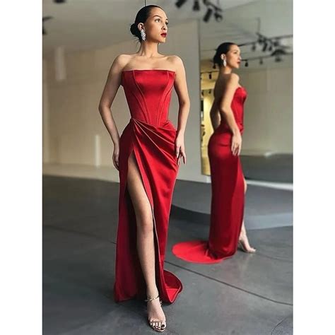 Q836 - Strapless Corset High Slit Red Dress | QYN designer dress hire