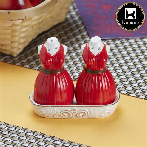 Kookee Ceramic Salt and Pepper Shakers Set with tray for Dining Table ...