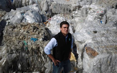 Dividing and Conquering the Trash - The New York Times