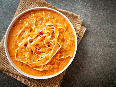 Absolutely Creamy and Delicious Parve Penne Vodka Sauce - Kosher.com