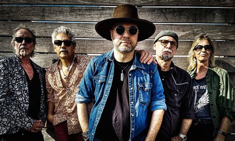 Bluesrock band David Ronaldo & The Dice — Studio Fandango