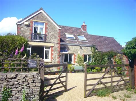 OLD HUNDRED COACH HOUSE (Tormarton) - B&B Reviews & Photos - Tripadvisor