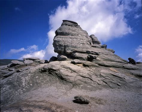 The Biggest Secret Of All Times: Aliens base for the giants discovered ...