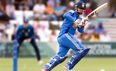 Hrithik Roshan Lifestyle, Family, Net Worth & Career