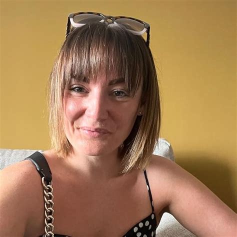 Boarded Hearts: A reformed playboy and single mom hockey romance ...