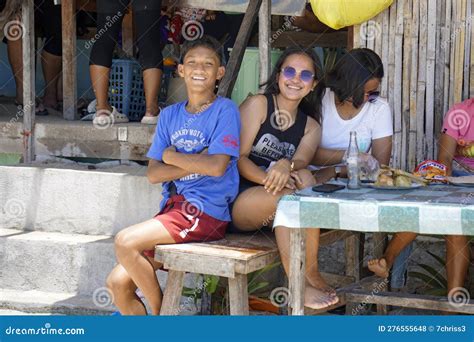 Panticora Local People 的图像结果