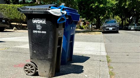 Seattle trash pickup continues amid garbage worker strike - Axios Seattle