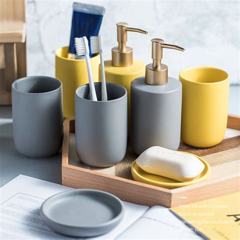 Grey Bath Set Online - Premium Bath Set | Nestasia