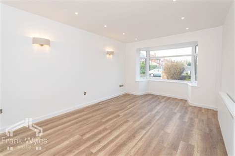 3 bed bungalow for sale in States Road, Lytham St. Annes, Lancashire ...