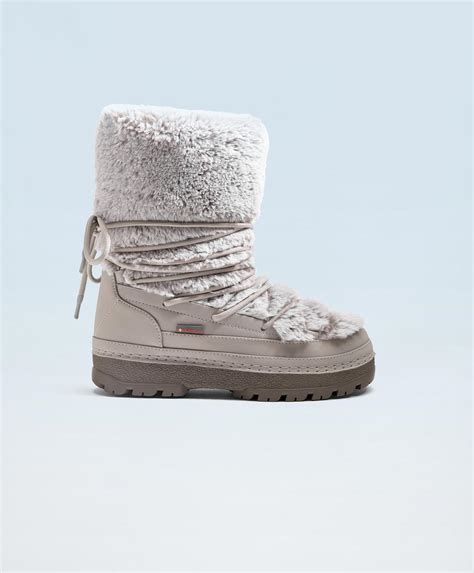 Botas de nieve y Après-Ski para mujer | OYSHO España