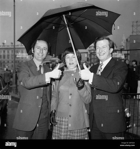 Conservative MP 的图像结果