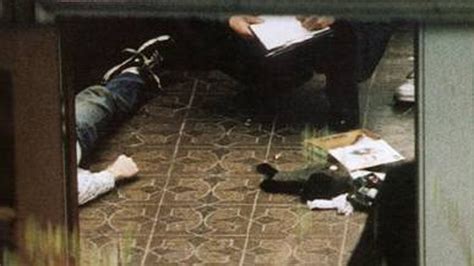 Kurt Cobain death scene photos 1 - dBTechno