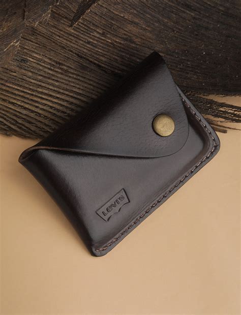 Men's Brown Solid Card Holder – Levis India Store