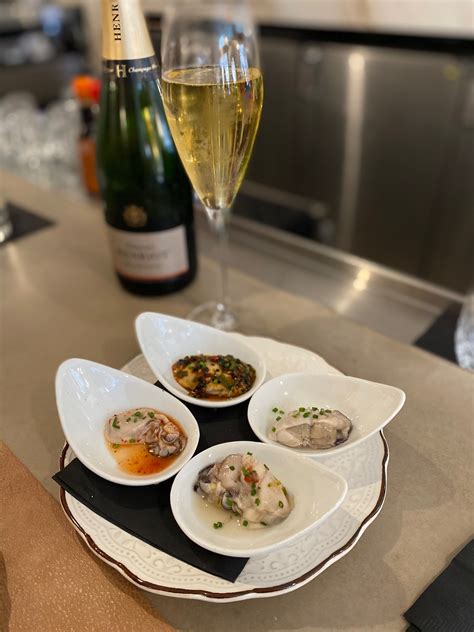 New in Town: Humble Oysters & Bubbles in North Phoenix - Frontdoors Media