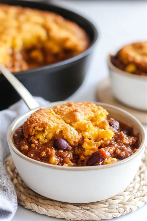 Chili Cornbread Casserole - Insanely Good