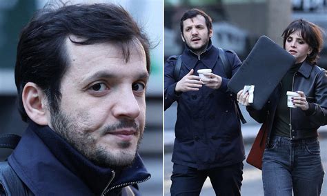 Messaging WFH City analyst accused of insider dealing was 'challenge'