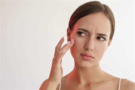 5 Natural Ingredients That Combat Dry Skin