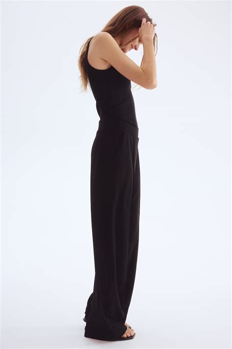 Women's Black High-waisted tailored trousers | H&M IN