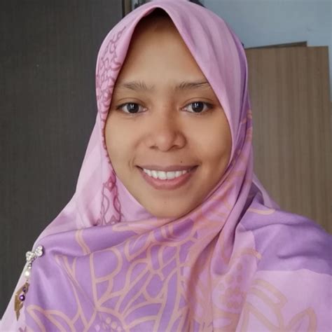 Annis - Indonesian teacher - ₹1359/h