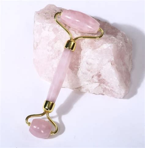 How to Tell Your Rose Quartz or Jade Roller Is Real? – Dromen & Co
