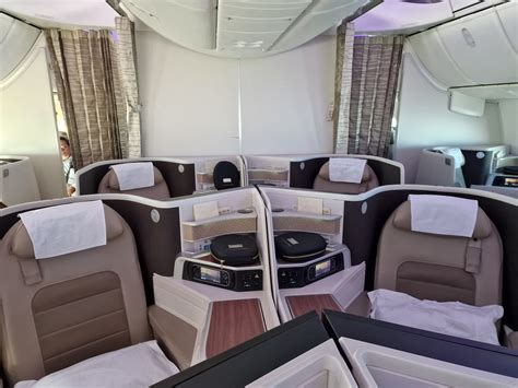 Saudi Arabian Airlines Business Class 的图像结果