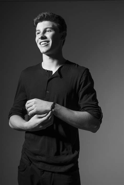 Shawn Mendes - Wiki, Bio, Age, Height, Weight, Net Worth, Facts and Family