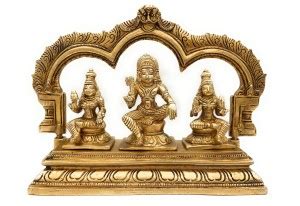 Bhunes Brass Aiyanar With Poorna And Pushkala Shasta Idol Revanth ...