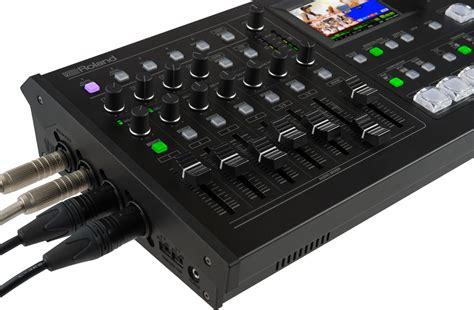 Roland VR-4HD HD AV Video Mixer for Streaming Live Stage Studio ...