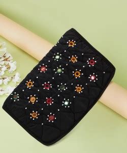 Clutches - Upto 50% to 80% OFF on Clutch bags & Clutch Purses Online ...