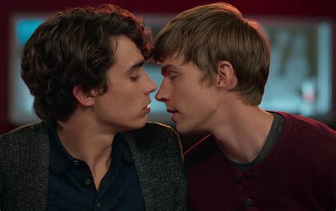 Miles Heizer - Actor