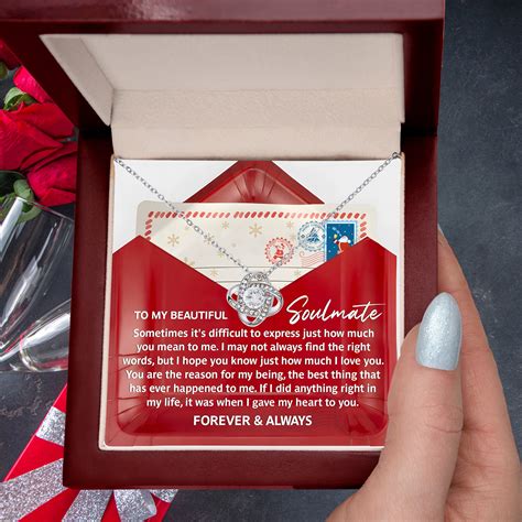 Gift for Soulmate - Find the Right Words- Love Knot Necklace - Amordara