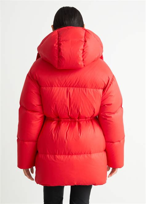 Red puffer coat – Artofit