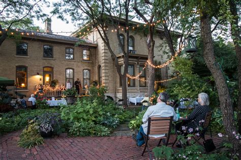 Milwaukee Event Venues Sanger House Gardens Breathtaking