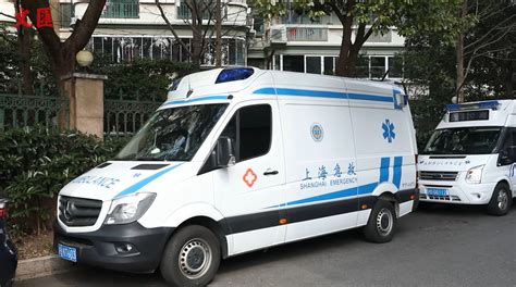他们要承担重症患者转运，可能还要搬运病人！上海120救护队员受命驰援武汉