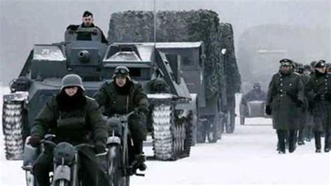 列宁格勒保卫战，用生命堆积起来的胜利，一部震撼人心的战争片