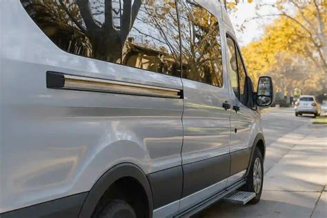 Book A Shuttle To LAX Airport (LAX) From DoubleTree by Hilton Hotel ...