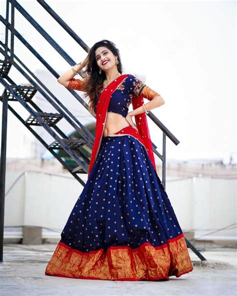 Deepika Pilli: లంగా ఓణీలో ఢీ బ్యూటీ దీపికా పిల్లి అందాల ఆర‌బోత మామూలుగా ...