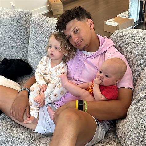 Patrick Mahomes Is Disappointed He'll Miss Christmas Eve With His Kids ...
