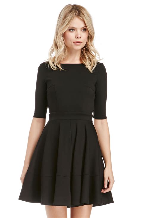 DailyLook: DAILYLOOK Pleated Fit and Flare Dress in Black S - L | Black ...