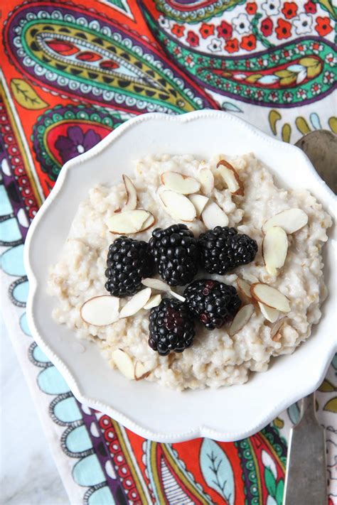 Slow Cooker Creamy Coconut Oatmeal (& Tips for Perfect Slow-Cooked Oats ...