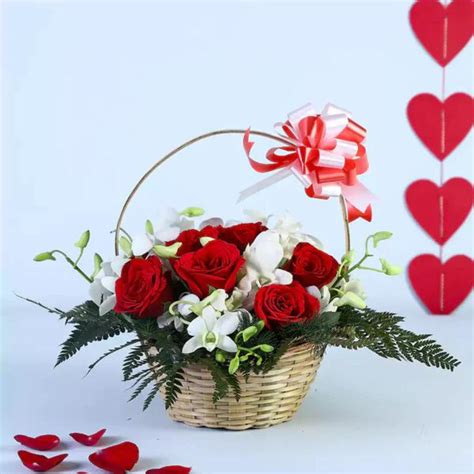 Buy Elegant White and Red Roses Basket Online at Best Price from ...
