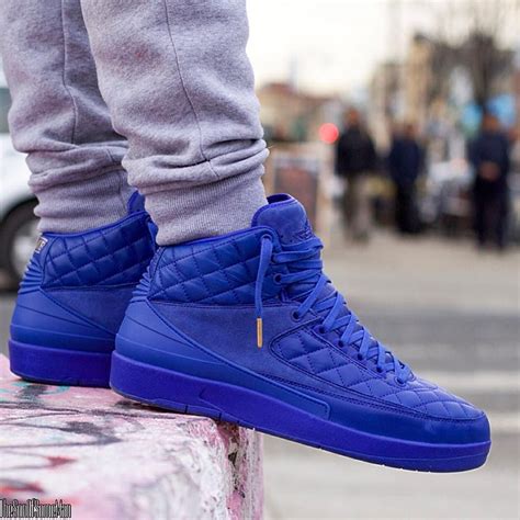 Air Jordan 2 Retro "Just Don" Royal Blue | Sneakers men fashion, Nike ...