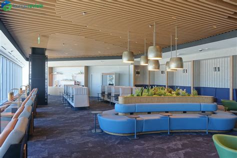 Alaska Lounge San Francisco, CA (SFO) - LoungeReview.com