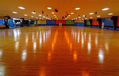 SKATE EXPRESS ROLLER RINK (2026) All You Need to Know BEFORE You Go ...