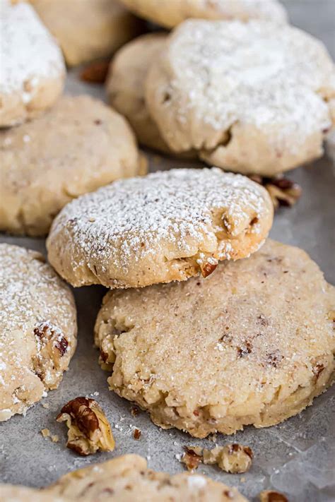 Pecan Sandies Recipe - Shugary Sweets